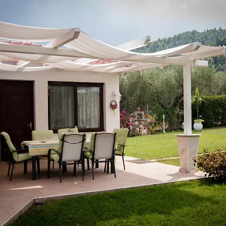 Villa Malama Vourvourou